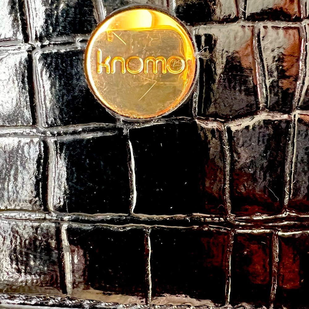 Knomo London Alligator Embossed Shiny Black Tote w Gold Hardware - Picture 2 of 8